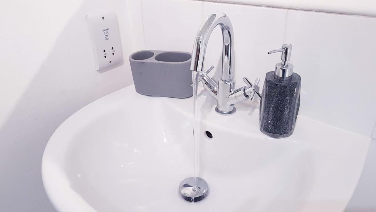 Marco Island -Spacious City Centre 2 Bedroom Apartment Nottingham Exterior foto
